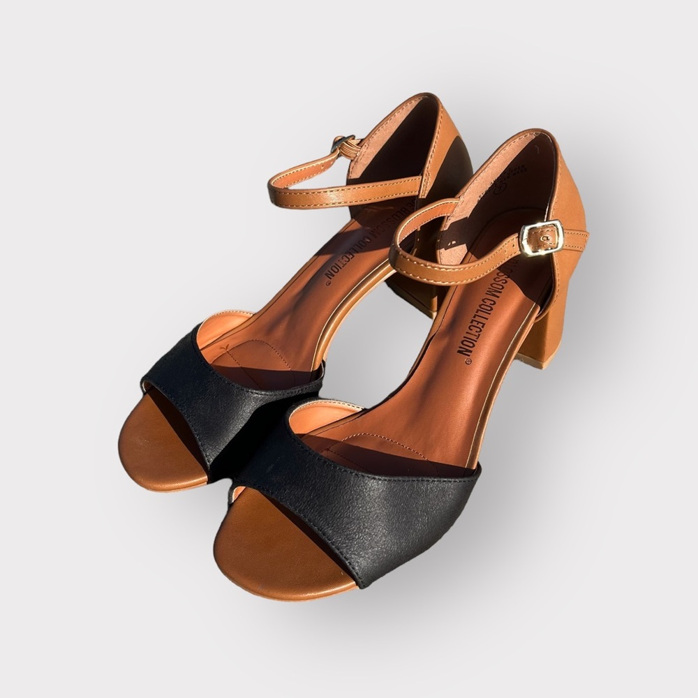 De Blossom Collection Black and Brown Color Block Comfort Heels